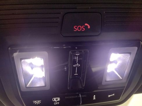 New 2025 Volkswagen GTI SE image 31