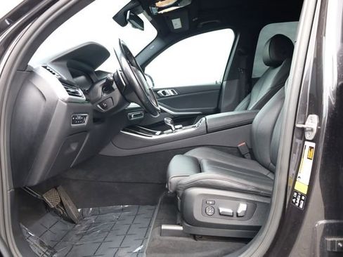 Used 2021 BMW X5 xDrive40i image 11