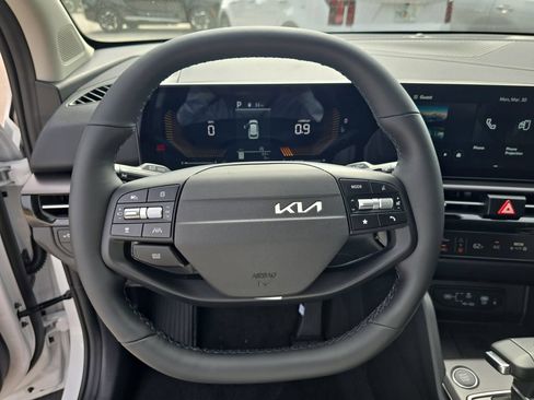 New 2026 Kia Sportage EX FWD image 29