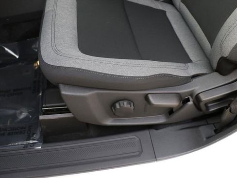 New 2025 Ford Bronco Base image 15