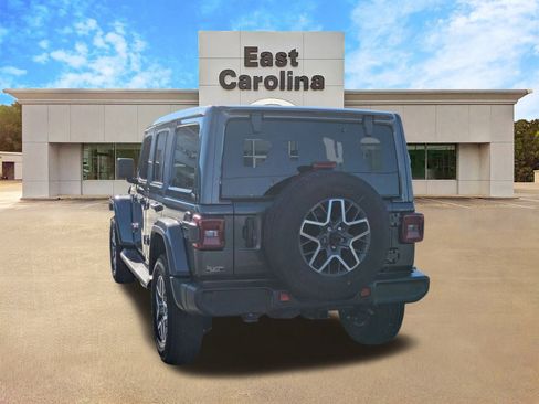 New 2026 Jeep Wrangler Unlimited Sahara AWD/4WD image 5