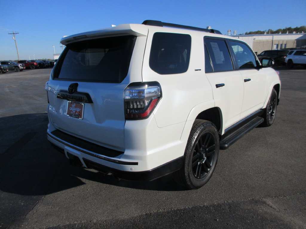 Used 2021 Toyota 4Runner Nightshade AWD/4WD image 4