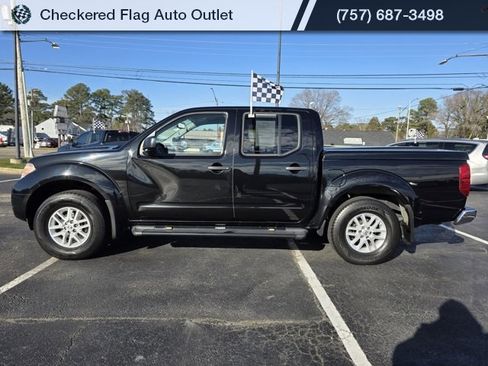 Used 2018 Nissan Frontier SV w/ Value Truck Package image 3