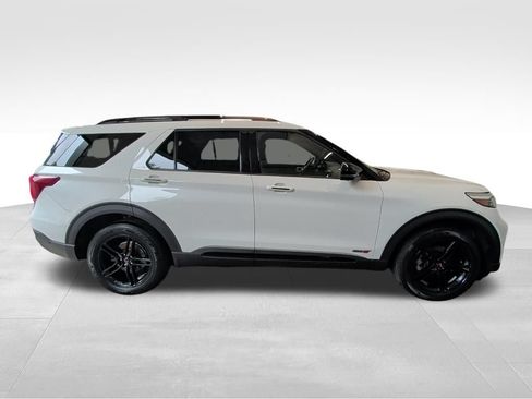Used 2020 Ford Explorer ST w/ Premium Technology Package AWD/4WD image 6