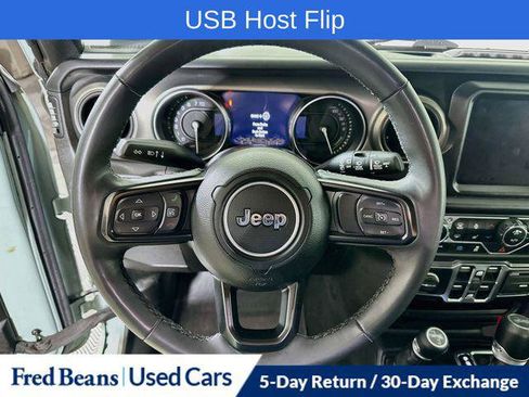 Certified 2023 Jeep Wrangler Unlimited w/ Sun & Screen Package AWD/4WD image 16