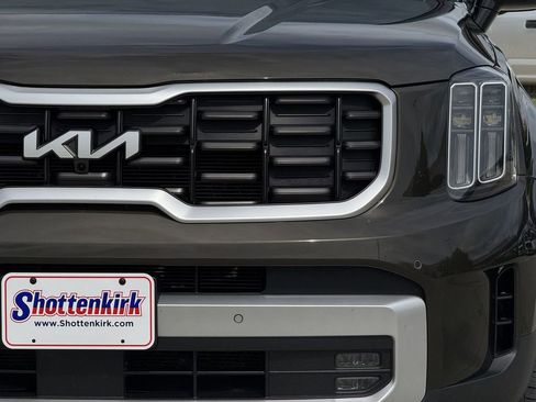 Used 2024 Kia Telluride SX Prestige AWD/4WD image 8