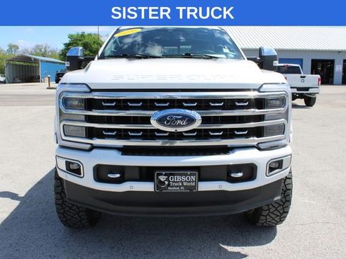 Used 2024 Ford F250 Platinum AWD/4WD image 2