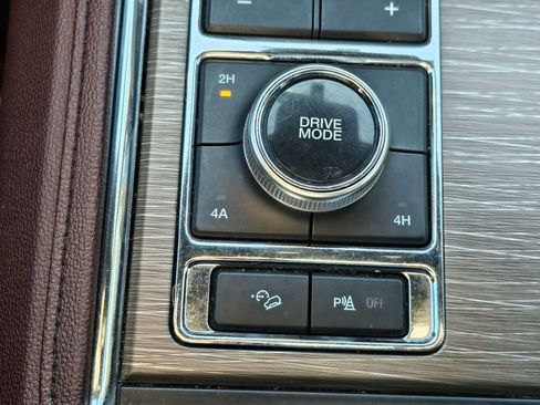 Certified 2024 Ford Expedition Limited AWD/4WD image 29