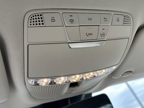 Certified 2022 Mercedes-Benz GLC 300 image 31