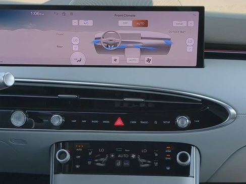 New 2026 Genesis GV70 2.5T Advanced image 16