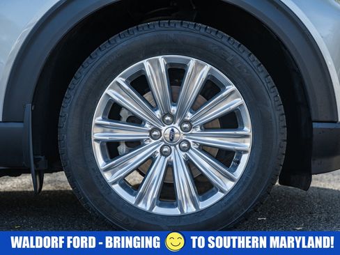 Used 2020 Ford Explorer Limited AWD/4WD image 20