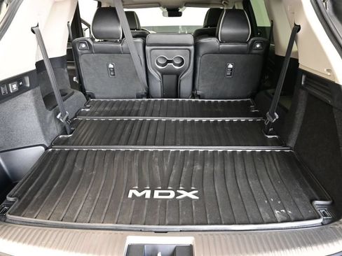 Used 2024 Acura MDX SH-AWD w/ Advance Package image 19