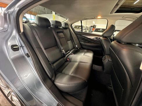 Used 2015 INFINITI Q50 Premium w/ Navigation Package RWD image 28