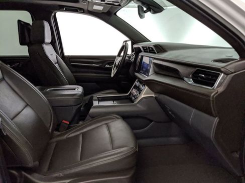 Used 2021 GMC Yukon XL Denali w/ LPO, Illumination Package image 29