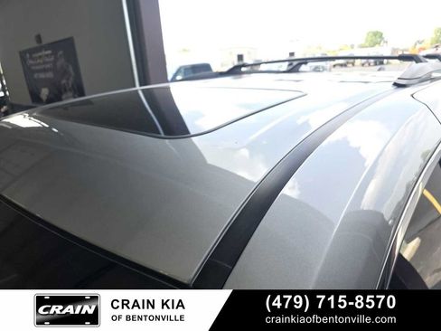 Used 2022 Toyota Sienna XLE FWD image 10