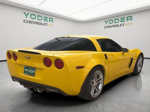 Used 2007 Chevrolet Corvette Z06 w/ Preferred Equipment Group RWD image 6