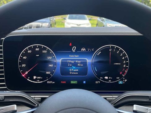 Certified 2025 Mercedes-Benz GLE 450e 4MATIC image 47