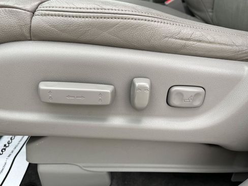 Used 2012 Honda CR-V EX-L image 16