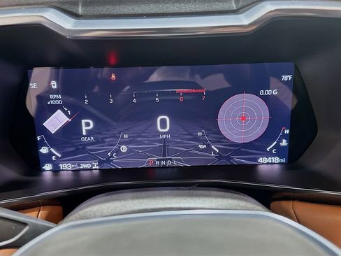 Used 2024 GMC Canyon AT4 w/ Technology Package AWD/4WD image 12