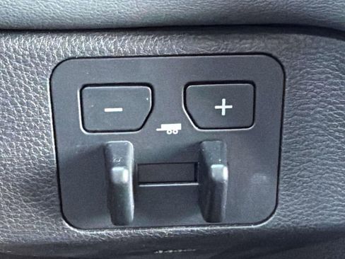 Used 2024 Toyota Tundra Platinum image 20