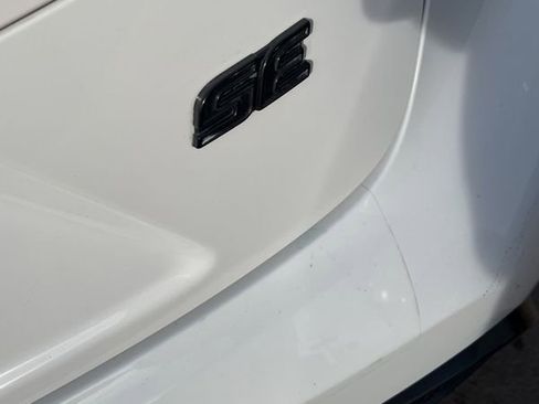 Used 2022 Toyota Corolla SE image 7