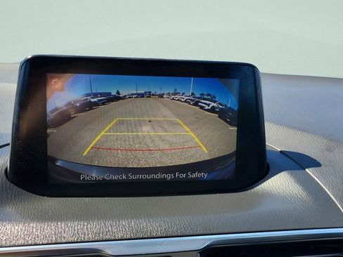Used 2018 MAZDA MAZDA3 Grand Touring w/ Premium Equipment Package FWD image 17