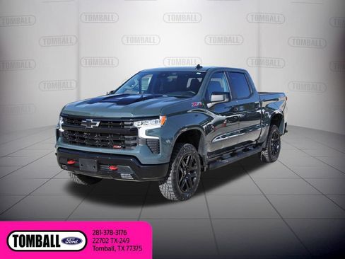 Used 2026 Chevrolet Silverado 1500 LT Trail Boss w/ Convenience Package II AWD/4WD image 3