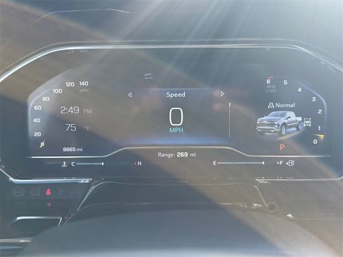 Used 2025 Chevrolet Silverado 1500 LTZ w/ Technology Package image 24