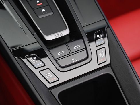 Used 2026 Porsche 911 Carrera GTS image 35