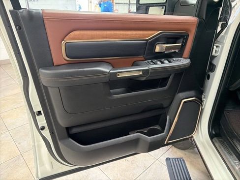 Used 2024 RAM 3500 Limited w/ Safety Group image 12