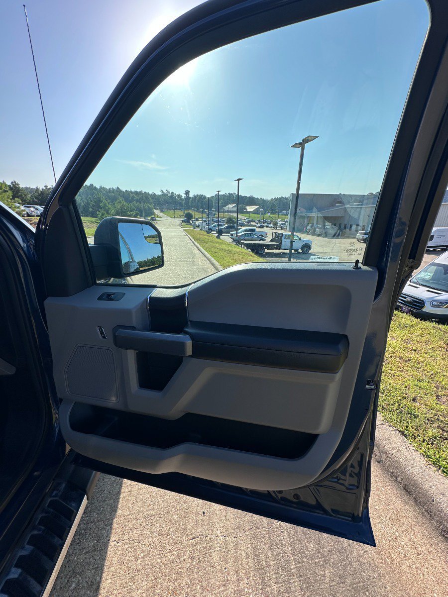 Used 2018 Ford F150 XLT AWD/4WD image 17