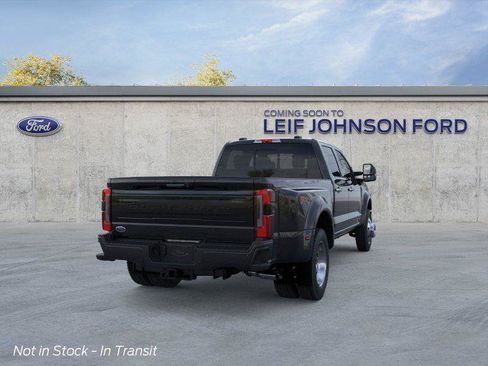 Used 2026 Ford F450 Platinum w/ FX4 Off-Road Package AWD/4WD image 8