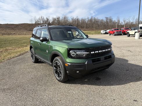 New 2025 Ford Bronco Sport Outer Banks w/ Outer Banks Tech Package+ AWD/4WD image 7