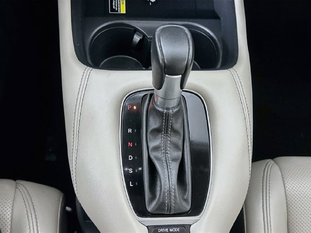 Certified 2025 Honda HR-V EX-L image 26