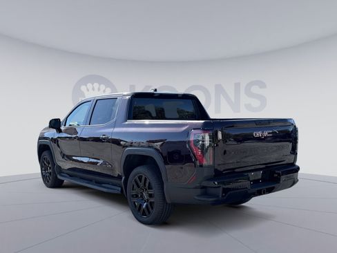 New 2026 GMC Sierra EV Elevation image 4