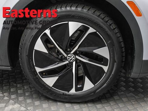 Used 2022 Volkswagen ID.4 Pro S image 29