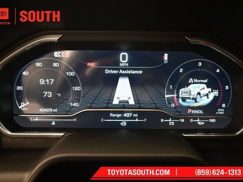 Used 2024 GMC Sierra 2500 Denali Ultimate AWD/4WD image 12