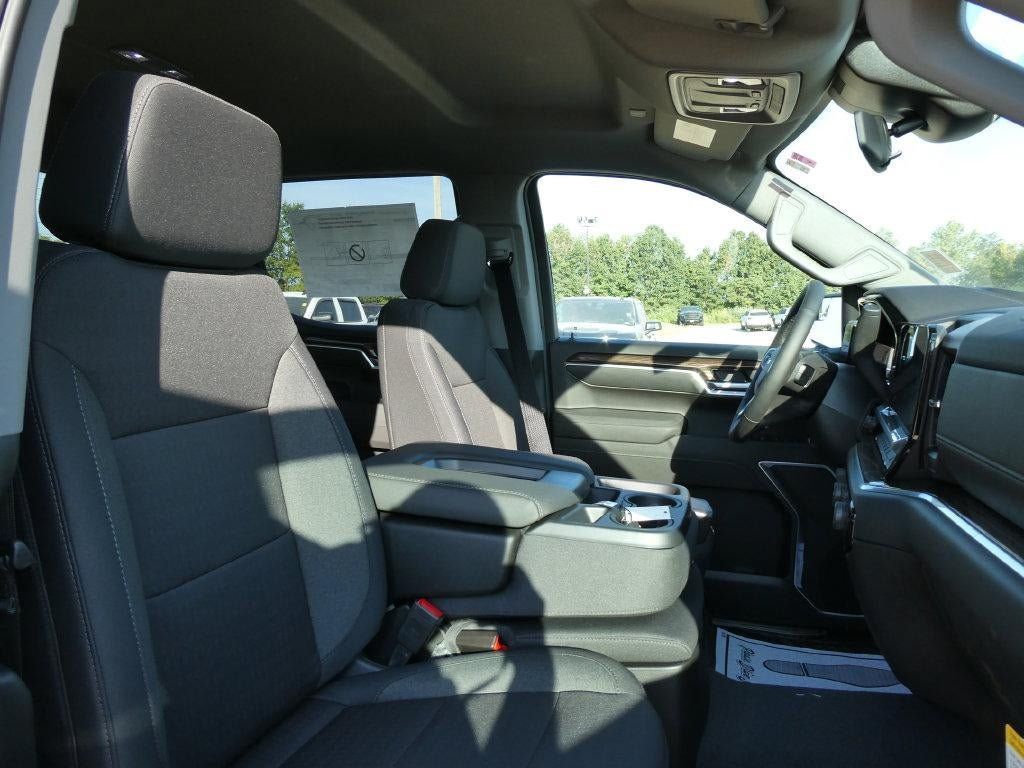 New 2026 Chevrolet Silverado 1500 RST AWD/4WD image 9