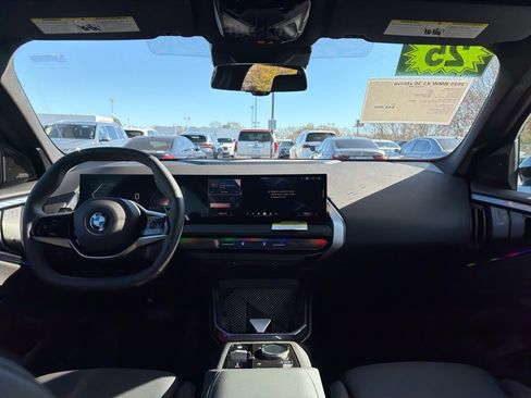 Used 2025 BMW X3 xDrive30i w/ Convenience Package image 14