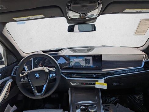 New 2026 BMW X5 xDrive40i AWD/4WD image 15