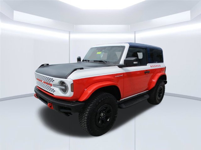 Used 2025 Ford Bronco Stroppe Edition AWD/4WD image 3