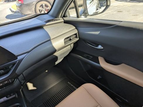 Used 2026 Lexus UX 300h FWD w/ Accessory Package (2T) image 17
