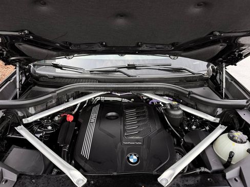 Used 2022 BMW X5 xDrive40i w/ Executive Package AWD/4WD image 58