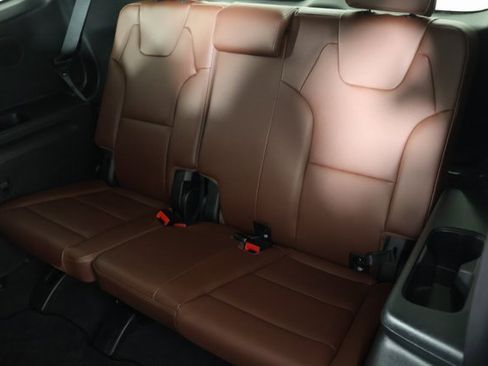 Used 2024 Kia Telluride SX image 22