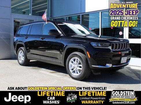 New 2025 Jeep Grand Cherokee L Laredo image 1