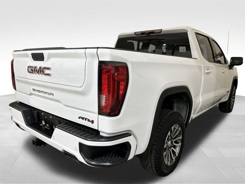 Used 2020 GMC Sierra 1500 AT4 w/ AT4 Premium Package AWD/4WD image 7