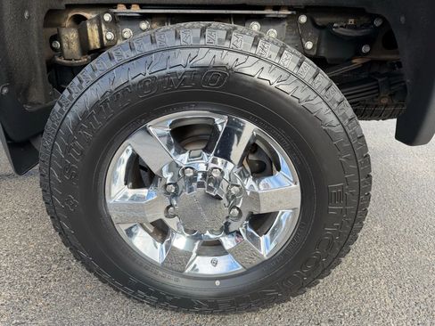 Used 2019 GMC Sierra 3500 Denali w/ Duramax Plus Package image 21