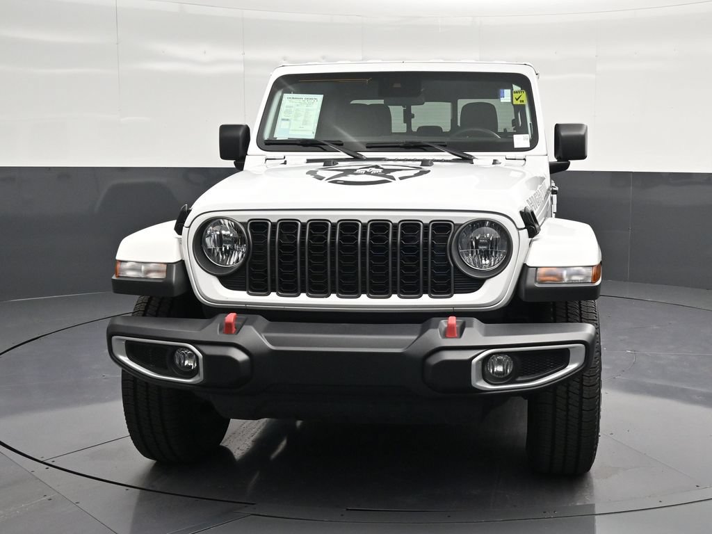 Used 2025 Jeep Gladiator Sport AWD/4WD image 6