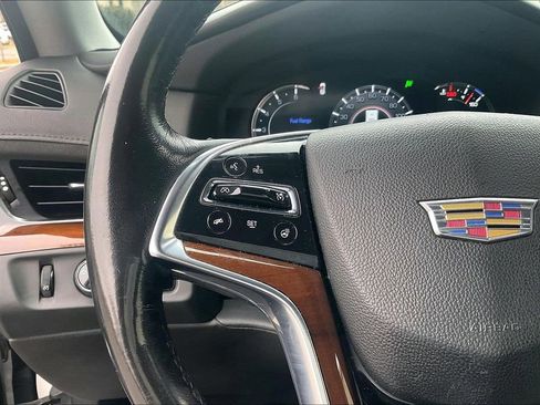 Used 2020 Cadillac Escalade ESV 2WD image 28