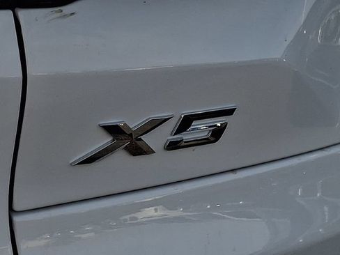 New 2026 BMW X5 xDrive50e w/ M Sport Package AWD/4WD image 21
